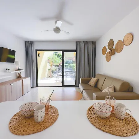 Appartamento Seaside : A Cozy In A Peaceful Well Located Complex Corralejo